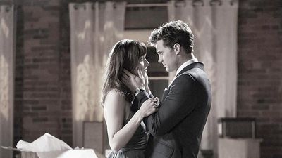 Dakota Johnson and Jamie Dorian, Anastasia Steele and Christian Grey, Fifty Shades of Grey(2015, Sam Taylor-Johnson