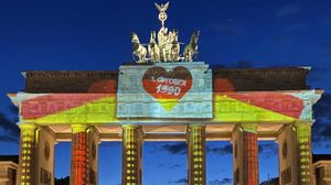 Hear about the introduction of the deutsche mark as the official currency of East Germany in 1990, a vital step toward German reunification